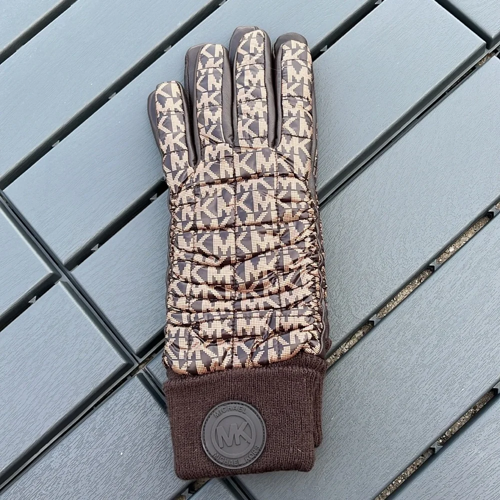 Michael Kors Women's Logo Leather Touch Tip Gloves